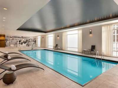 indoor pool - hotel hilton chicago/magnificent mile suites - chicago, united states of america