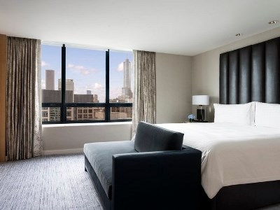 bedroom - hotel ritz carlton chicago - chicago, united states of america