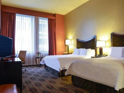 bedroom 3 - hotel hampton inn majestic theatre district - chicago, united states of america