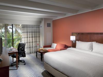 bedroom - hotel courtyard fort lauderdale east - fort lauderdale, united states of america