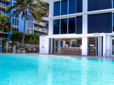 outdoor pool - hotel b ocean resort - fort lauderdale, united states of america