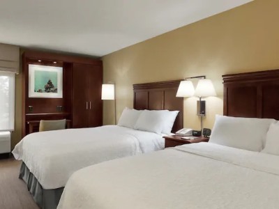 bedroom 1 - hotel hampton inn ft lauderdale cypress creek - fort lauderdale, united states of america