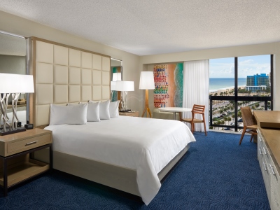 bedroom 1 - hotel bahia mar beach - a doubletree by hilton - fort lauderdale, united states of america