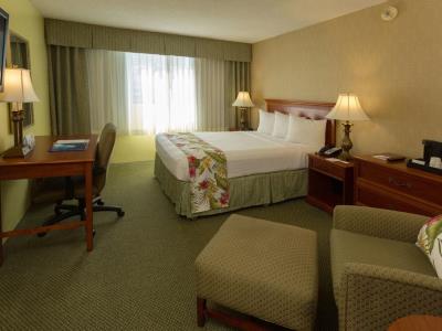 bedroom 2 - hotel ramada plaza by wyndham waikiki - honolulu, united states of america
