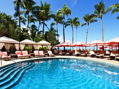outdoor pool - hotel royal hawaiian - honolulu, united states of america