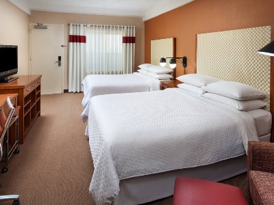 bedroom 1 - hotel four points by sheraton lax intl airport - los angeles, united states of america