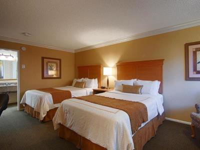 bedroom - hotel sfo el rancho inn, surestay collection - san francisco, united states of america