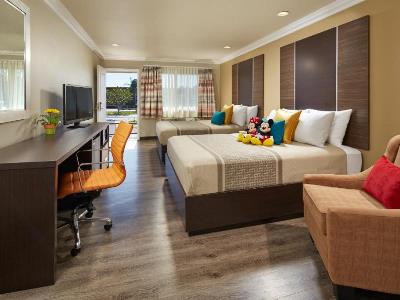 bedroom 2 - hotel eden roc inn and suites - anaheim, united states of america