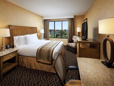 bedroom - hotel doubletree suites by hilton - anaheim, united states of america