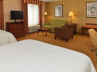 bedroom 2 - hotel hampton inn albuquerque coors road - albuquerque, united states of america