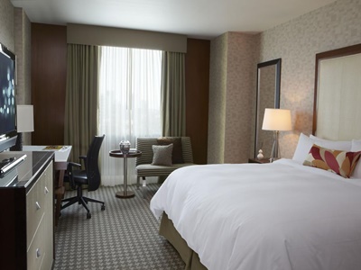bedroom - hotel renaissance atlanta midtown - atlanta, georgia, united states of america