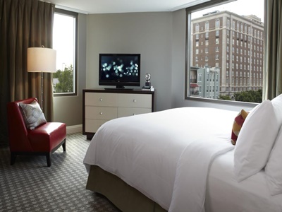 bedroom 3 - hotel renaissance atlanta midtown - atlanta, georgia, united states of america