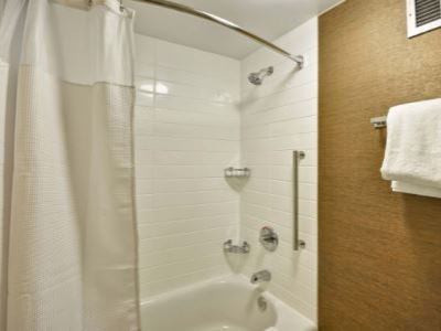 bathroom 1 - hotel fairfield inn n suites atlanta vinings - atlanta, georgia, united states of america