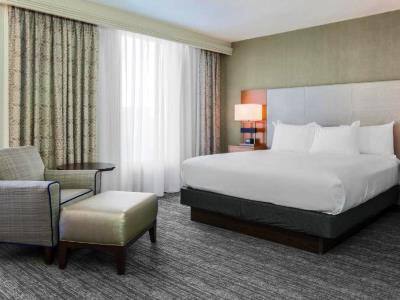 bedroom - hotel doubletree atlanta airport - atlanta, georgia, united states of america