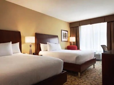 bedroom 1 - hotel hilton garden inn boston logan airport - boston, united states of america