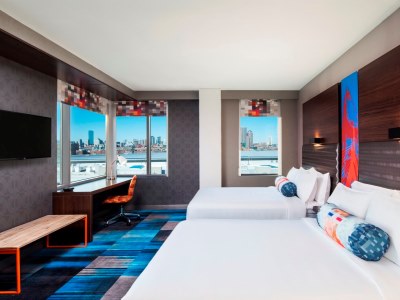 bedroom 2 - hotel aloft boston seaport district - boston, united states of america
