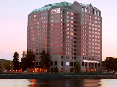 exterior view 1 - hotel doubletree suites by hilton - cambridge - boston, united states of america