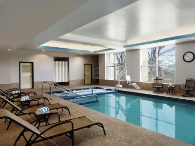 indoor pool - hotel doubletree suites by hilton - cambridge - boston, united states of america