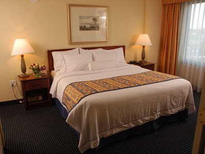 bedroom - hotel residence inn harbor on tudor wharf - boston, united states of america