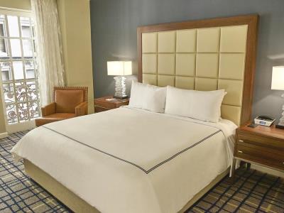 deluxe room - hotel adolphus - dallas, texas, united states of america