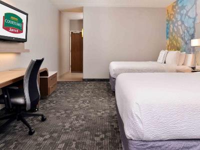 bedroom 1 - hotel courtyard dallas northwest - dallas, texas, united states of america