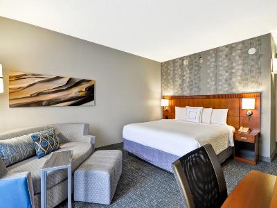 bedroom 3 - hotel courtyard dallas medical/market center - dallas, texas, united states of america