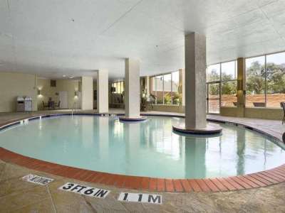 indoor pool - hotel embassy suites dallas market center - dallas, texas, united states of america