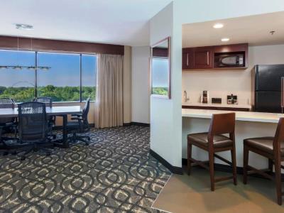 bedroom 2 - hotel embassy suites dallas love field - dallas, texas, united states of america