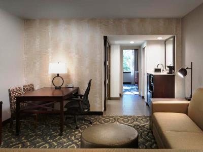 bedroom 4 - hotel embassy suites dallas love field - dallas, texas, united states of america