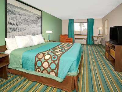 bedroom - hotel super 8 by wyndham denver stapleton - denver, colorado, united states of america