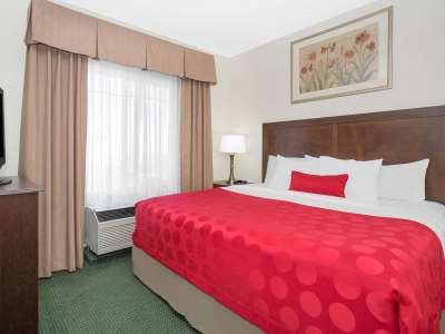 bedroom 1 - hotel ramada denver international airport - denver, colorado, united states of america