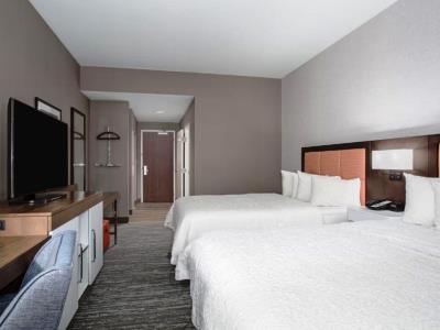 bedroom 8 - hotel hampton inn and suites denver downtown - denver, colorado, united states of america