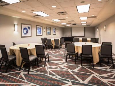 conference room - hotel hampton inn and suites denver downtown - denver, colorado, united states of america