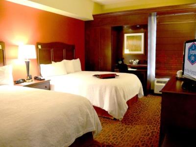 bedroom - hotel hampton inn denver international airport - denver, colorado, united states of america