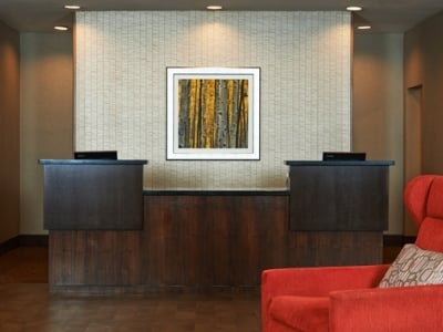 lobby 1 - hotel doubletree by hilton flagstaff - flagstaff, united states of america