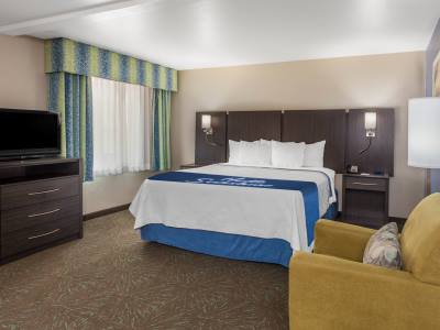 suite - hotel days inn n ste by wyndham east flagstaff - flagstaff, united states of america
