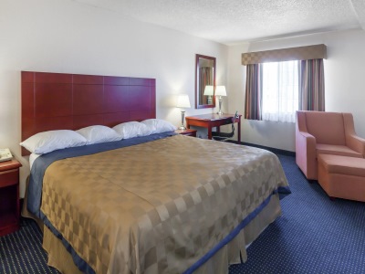 bedroom - hotel days inn by wyndham flagstaff i-40 - flagstaff, united states of america