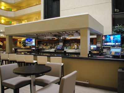 bar - hotel doubletree by hilton convention center - fresno, united states of america