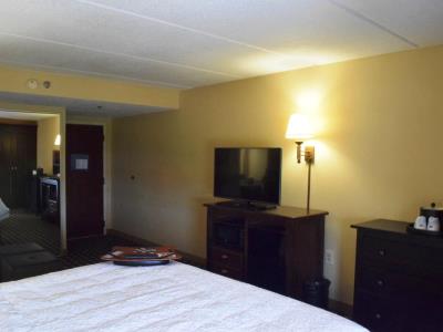 bedroom 3 - hotel hampton inn houston i-10w energy cor - houston, united states of america
