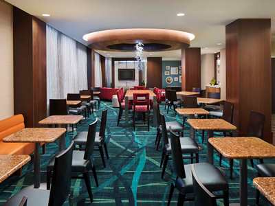 breakfast room - hotel springhill suite downtown/convention ctr - houston, united states of america