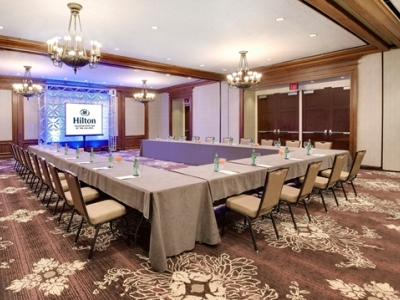 conference room 4 - hotel hilton houston post oak by the galleria - houston, united states of america