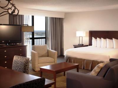 bedroom 4 - hotel hilton houston nasa clear lake - houston, united states of america