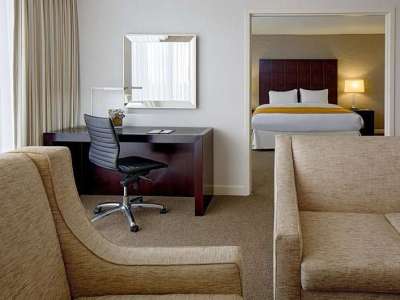 suite - hotel doubletree by hilton greenway plaza - houston, united states of america
