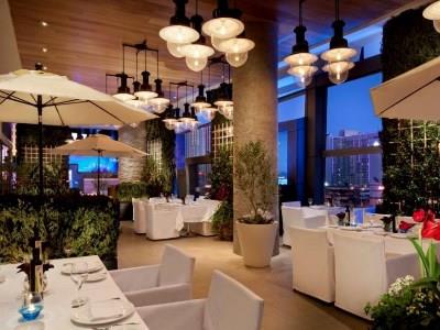 restaurant 7 - hotel cosmopolitan - las vegas, nevada, united states of america