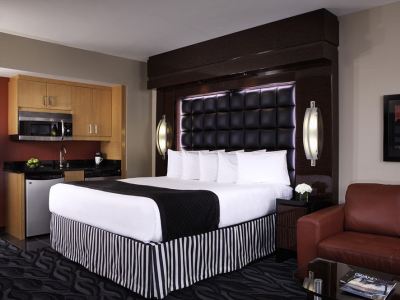 bedroom - hotel elara, hilton grand vacations - las vegas, nevada, united states of america