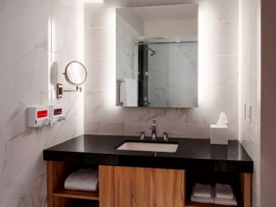 bathroom - hotel linq hotel plus experience - las vegas, nevada, united states of america