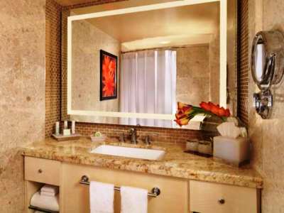 bathroom - hotel mirage - las vegas, nevada, united states of america