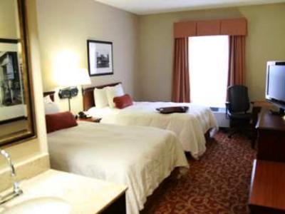 standard bedroom - hotel hampton inn memphis shady grove - memphis, tennessee, united states of america