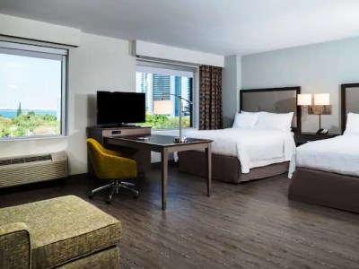 suite 1 - hotel hampton inn suites wynwood design distr. - miami, florida, united states of america