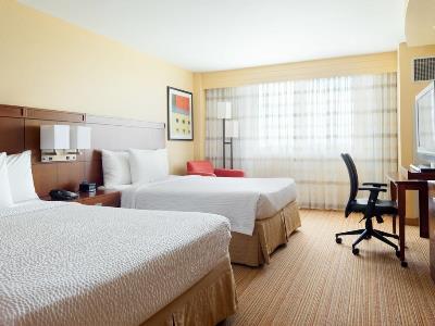 bedroom 1 - hotel courtyard miami airport - miami, florida, united states of america